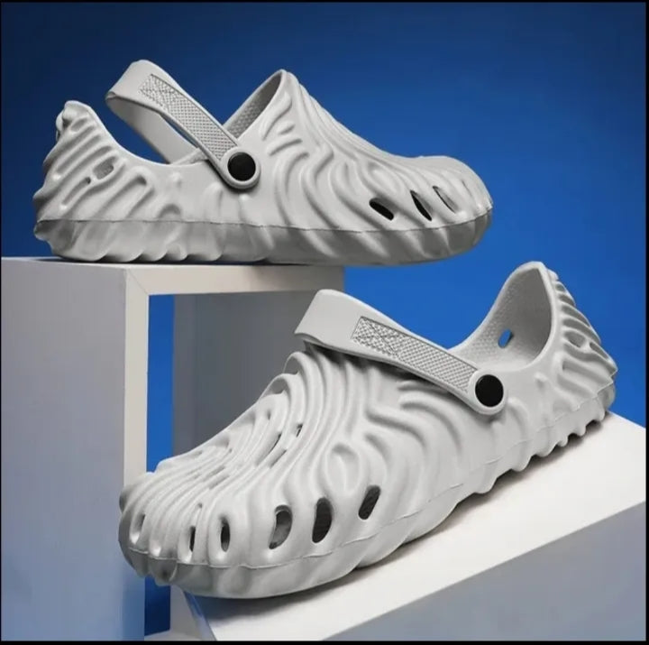 Jalebi Sequence Clogs EVA Outdoor Crocs - GREY