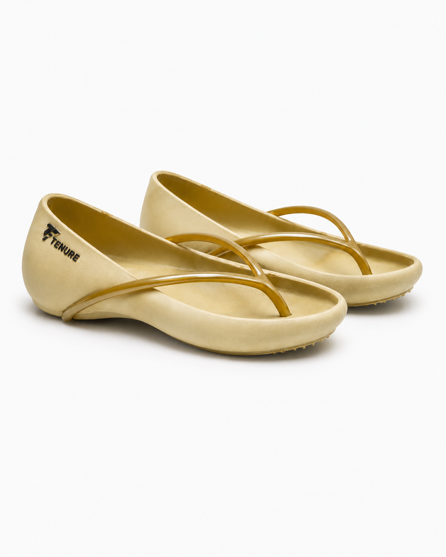 TENURE BEIGE Fit-Flip Slip-Ons for Women