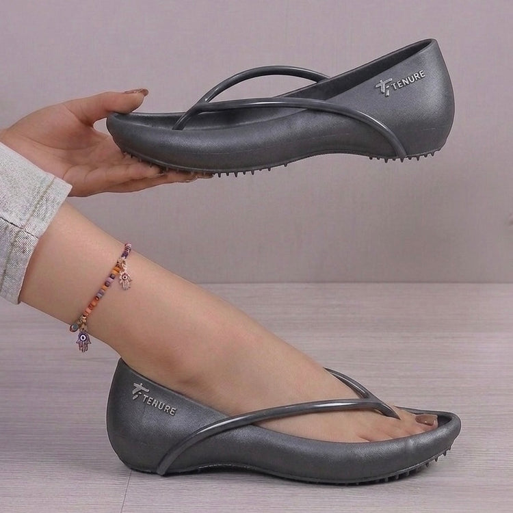 TENURE GRAY Fit-Flip Slip-Ons for Women